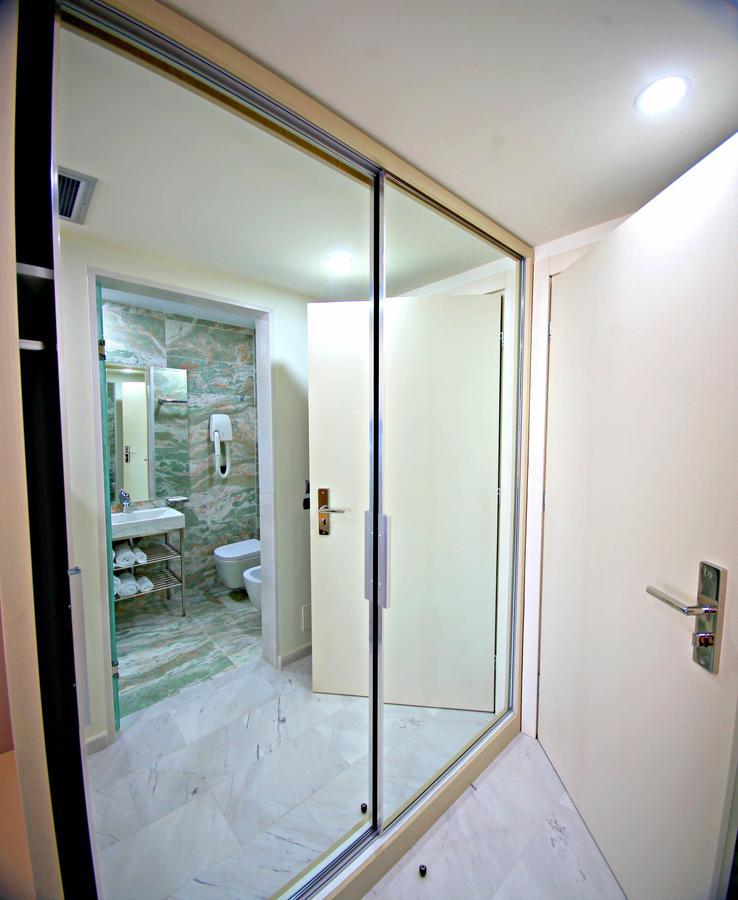 Hotel Palace Vlorë Exterior foto